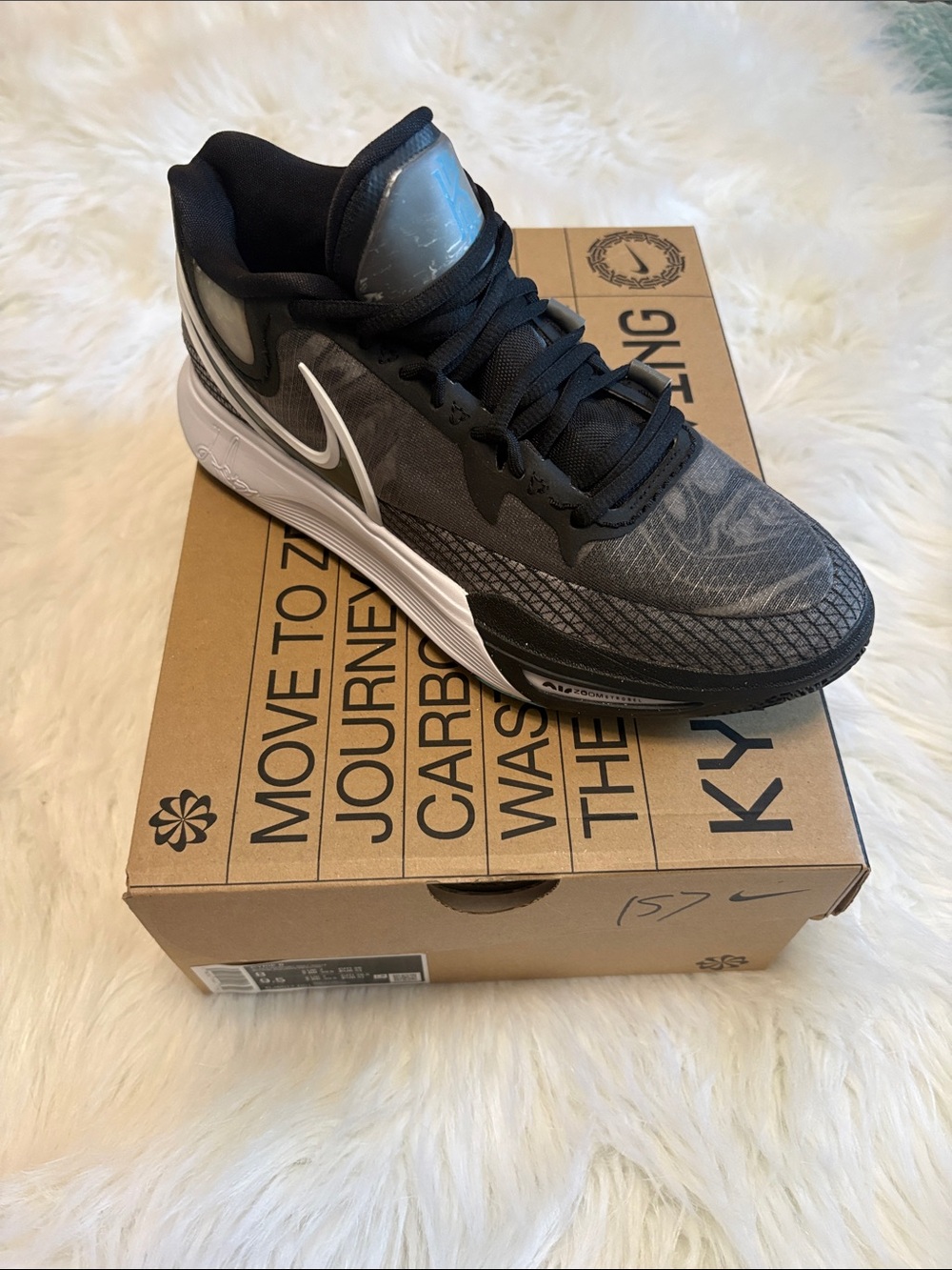 Nike Kyrie 8 Orca Black Mercury Grey Basketball Shoes Men 8 NEW